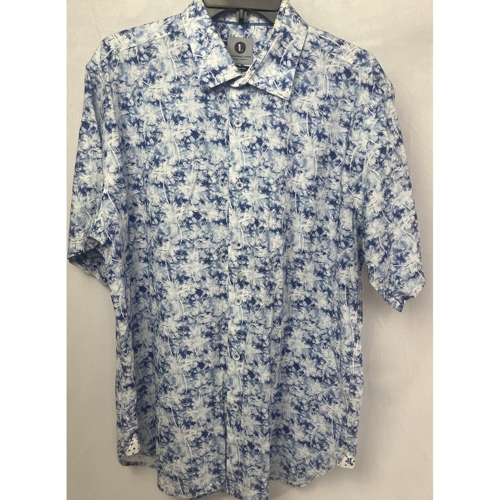 International Laundry Shirt Sz XL Button Up Palm Tree, White & Blue, Lightweight